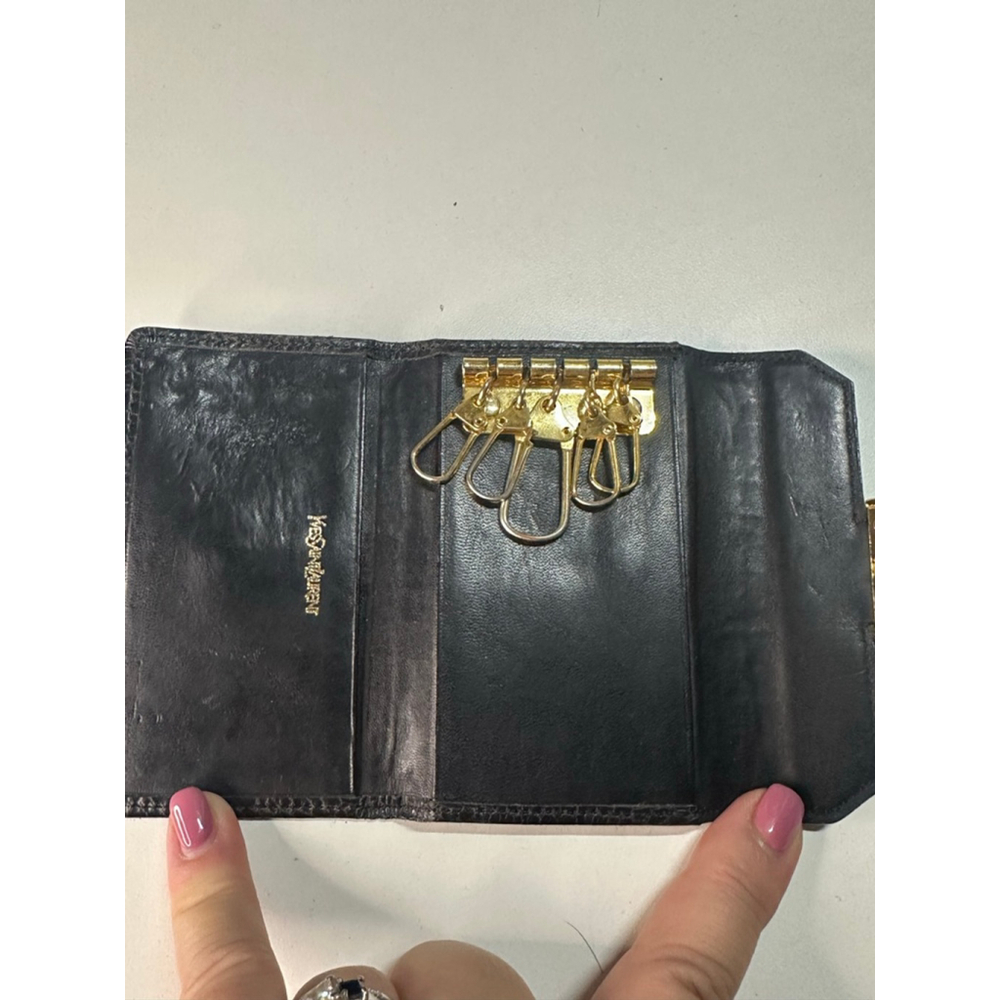 Women's Yves Saint Laurent Black Croc Embossed Leather Key Holder One Size - Picture 5 of 6